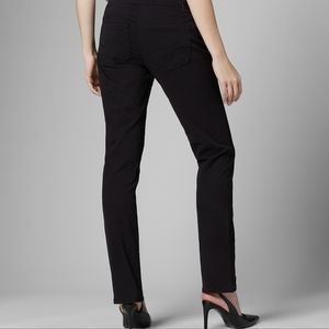 JAG Jeans  High Rise Straight leg size 4